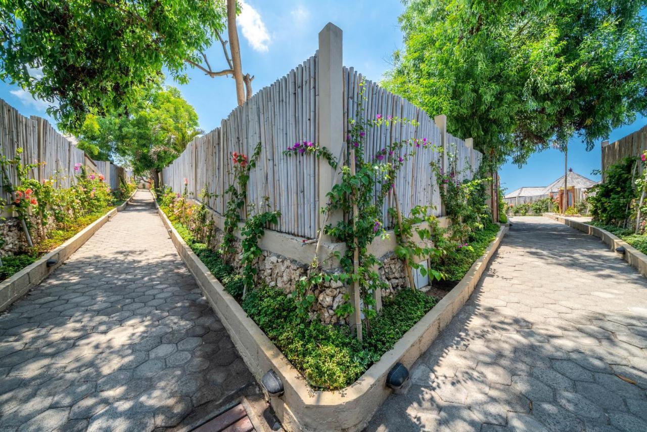 Blue Lagoon Avia Villas Lembongan Dış mekan fotoğraf